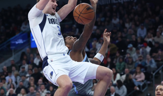 克莱：弗拉格连续几个月赢得最佳新秀奖 没点真本事做不到的